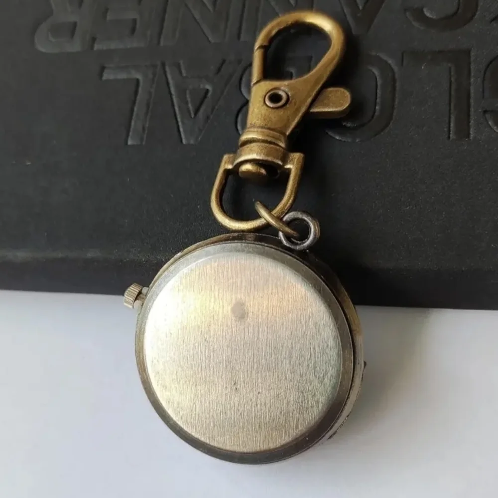 New Cartoon Skull Engraved Pocket Watch Hollow Vintage Bronze Keychain